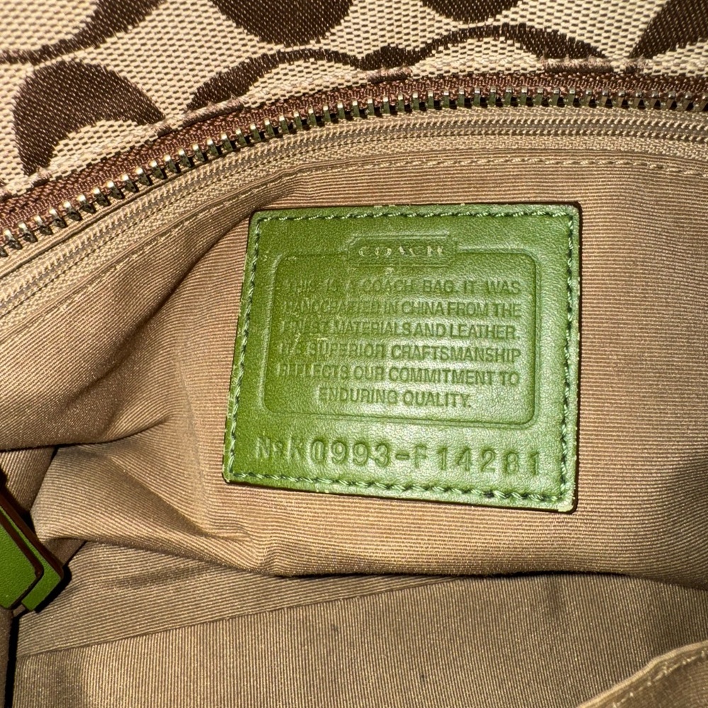 Coach Green and Tan Signature Pleated Gallery Tote Shoulder Bag F14281 EC - Picture 4 of 5